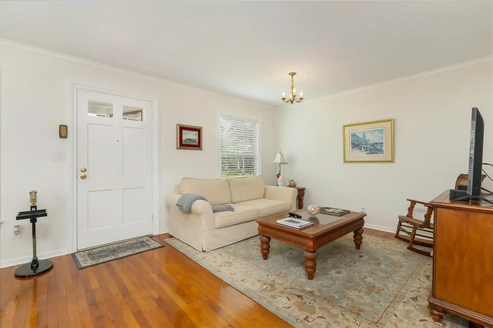 816 Avon Road, West Palm Beach FL 33401 photo 3