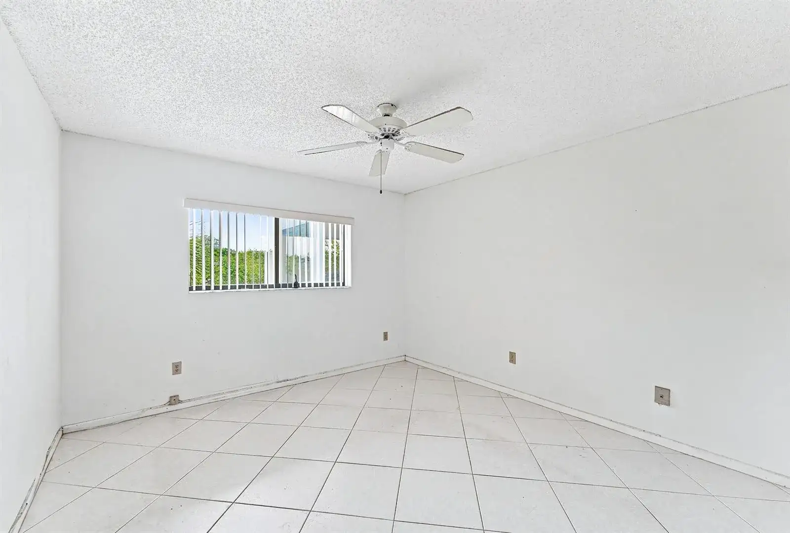 15355 LAKES OF DELRAY Boulevard # 314, Delray Beach FL 33484 photo 5