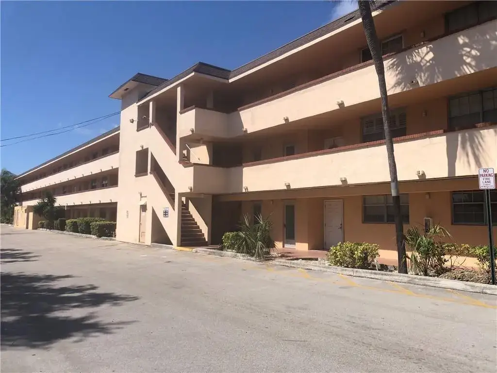 4500 N FEDERAL Highway # 356G, Lighthouse Point FL 33064