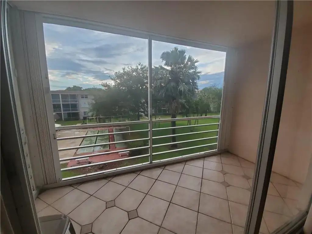 4500 N FEDERAL Highway # 356G, Lighthouse Point FL 33064 photo 3