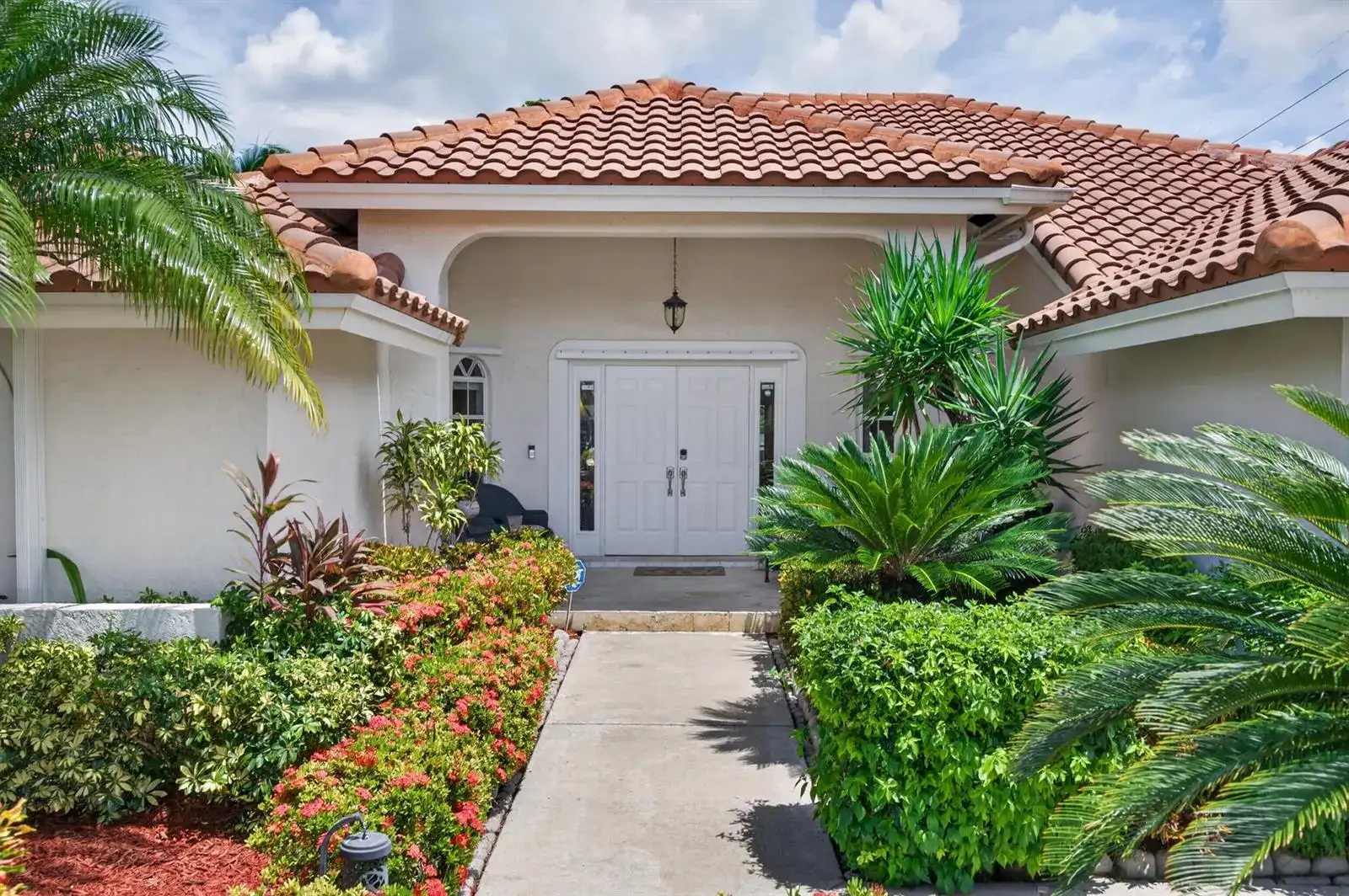 709 Crystal Court, Weston FL 33326 photo 5