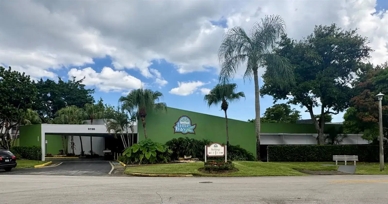 9200 Lime Bay Boulevard, Tamarac FL 33321