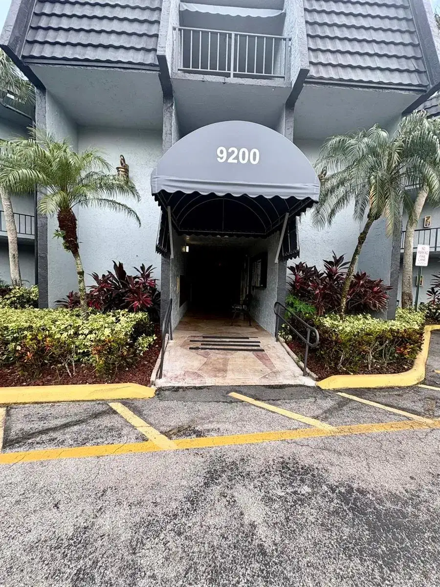 9200 Lime Bay Boulevard, Tamarac FL 33321 photo 3