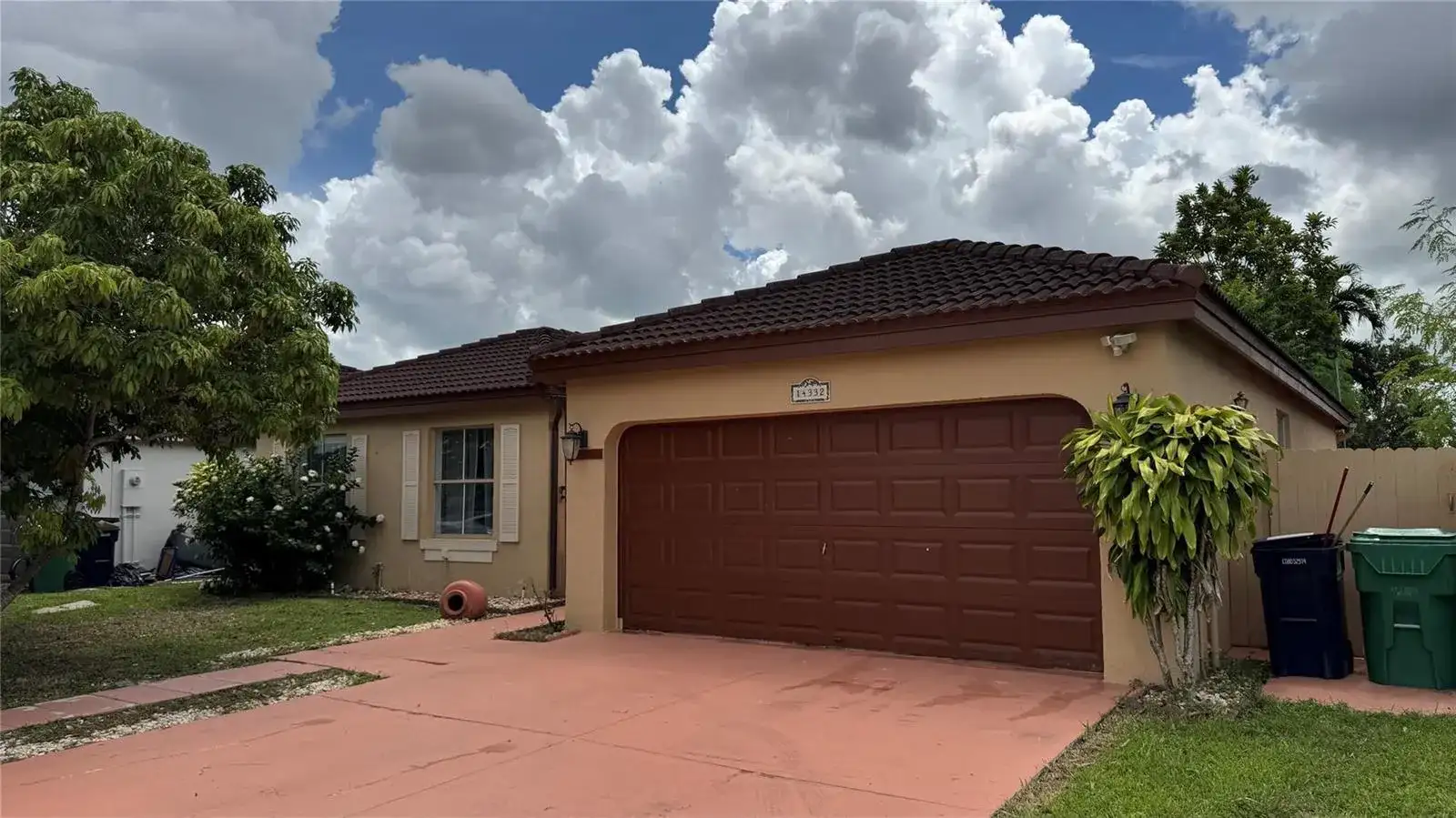 14332 SW 163RD Street, Miami FL 33177 photo 2