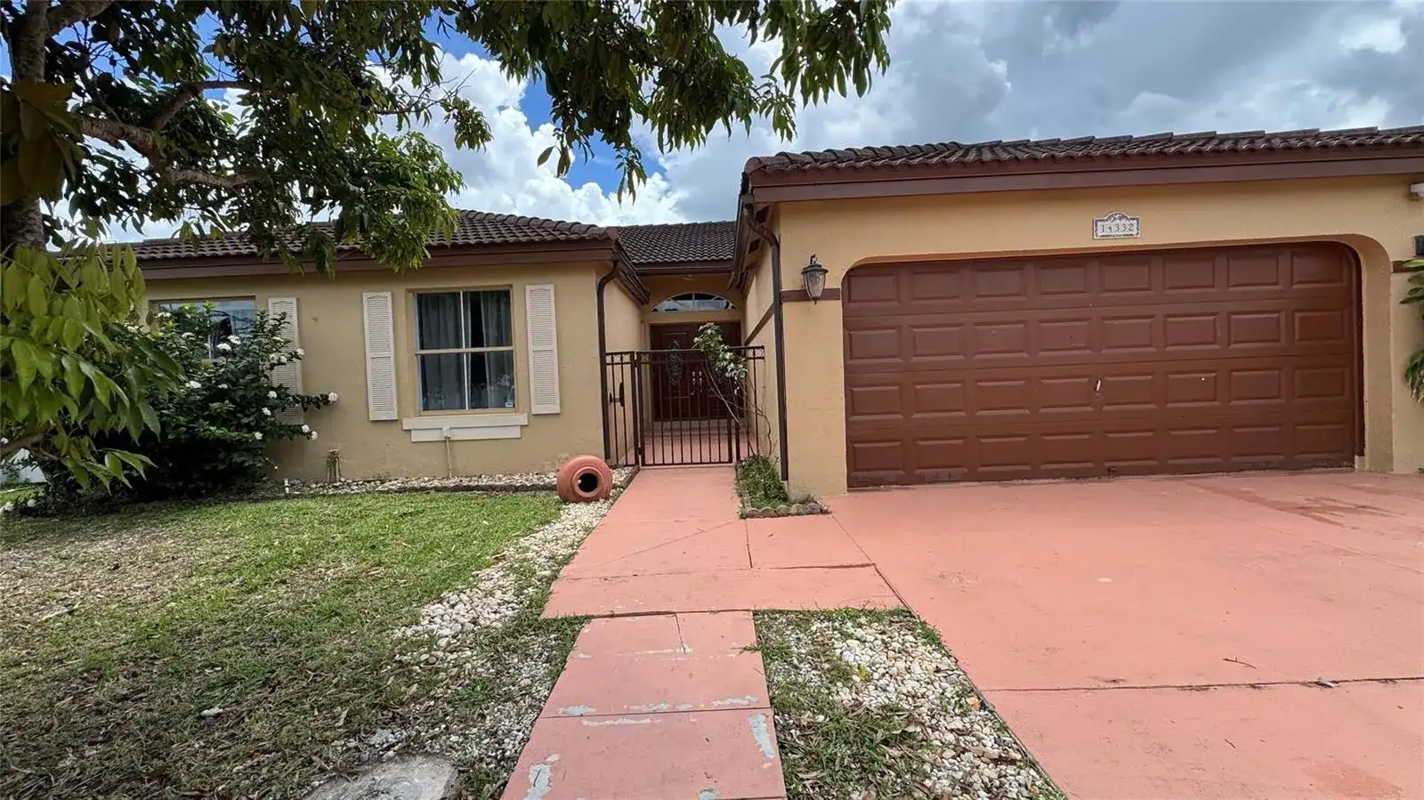 14332 SW 163RD Street, Miami FL 33177 photo 4