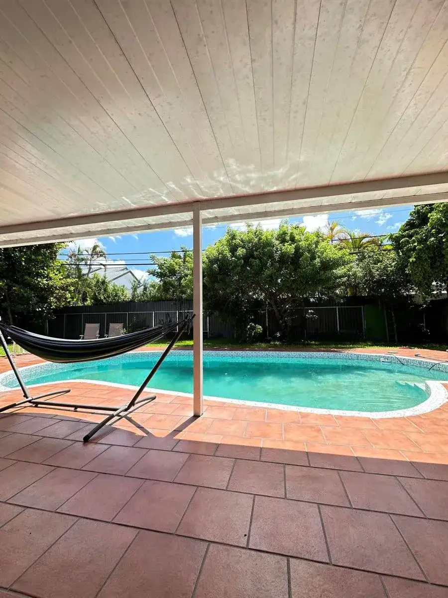 20120 Highland Lakes Boulevard, Miami FL 33179 photo 3