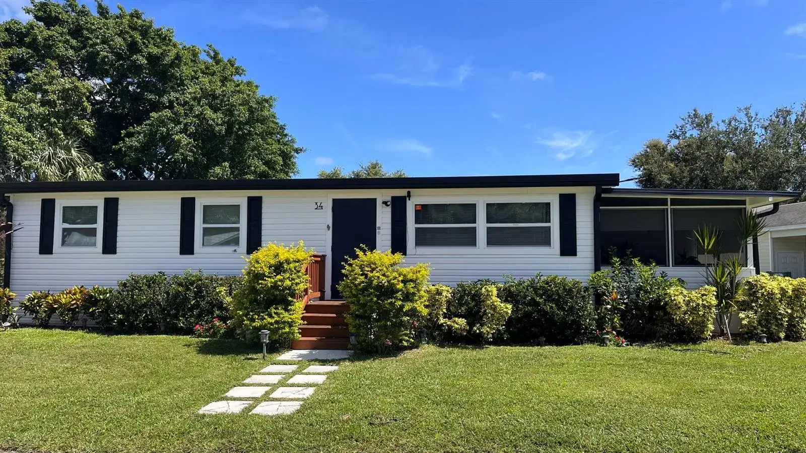 2555 PGA Boulevard # 34, Palm Beach Gardens FL 33410 photo 2