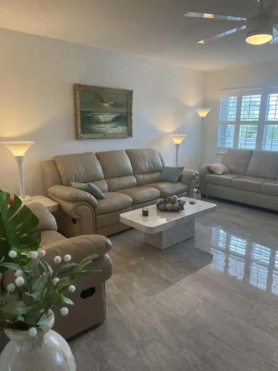 3011 Exeter A, Boca Raton FL 33434 photo 2