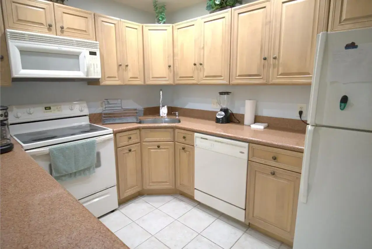 3561 PINE NEEDLE Drive # 2, FL 33463 photo 4