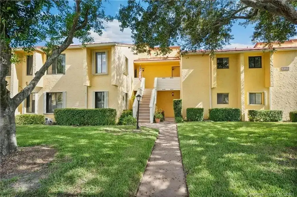 5355 SE MILES GRANT Road # 114, Stuart FL 34997