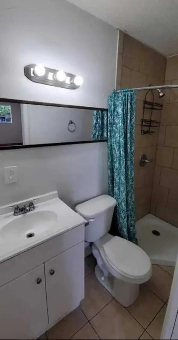 17131 NW 44TH Avenue, Miami Gardens FL 33055