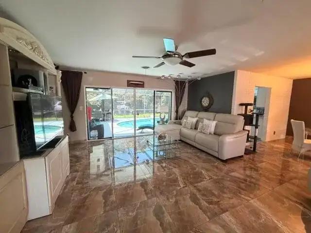 2050 NE 59TH, Fort Lauderdale FL 33308 photo 3