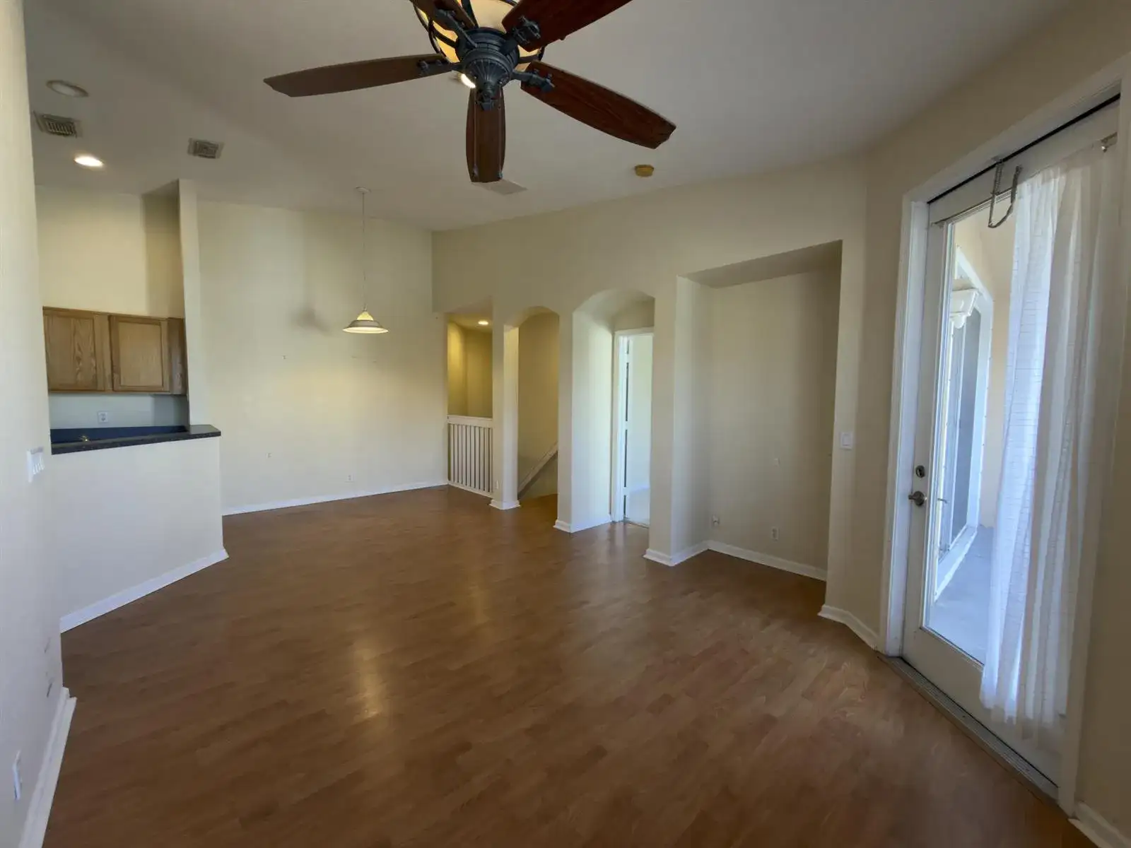1712 Carvelle Drive, Riviera Beach FL 33404 photo 2