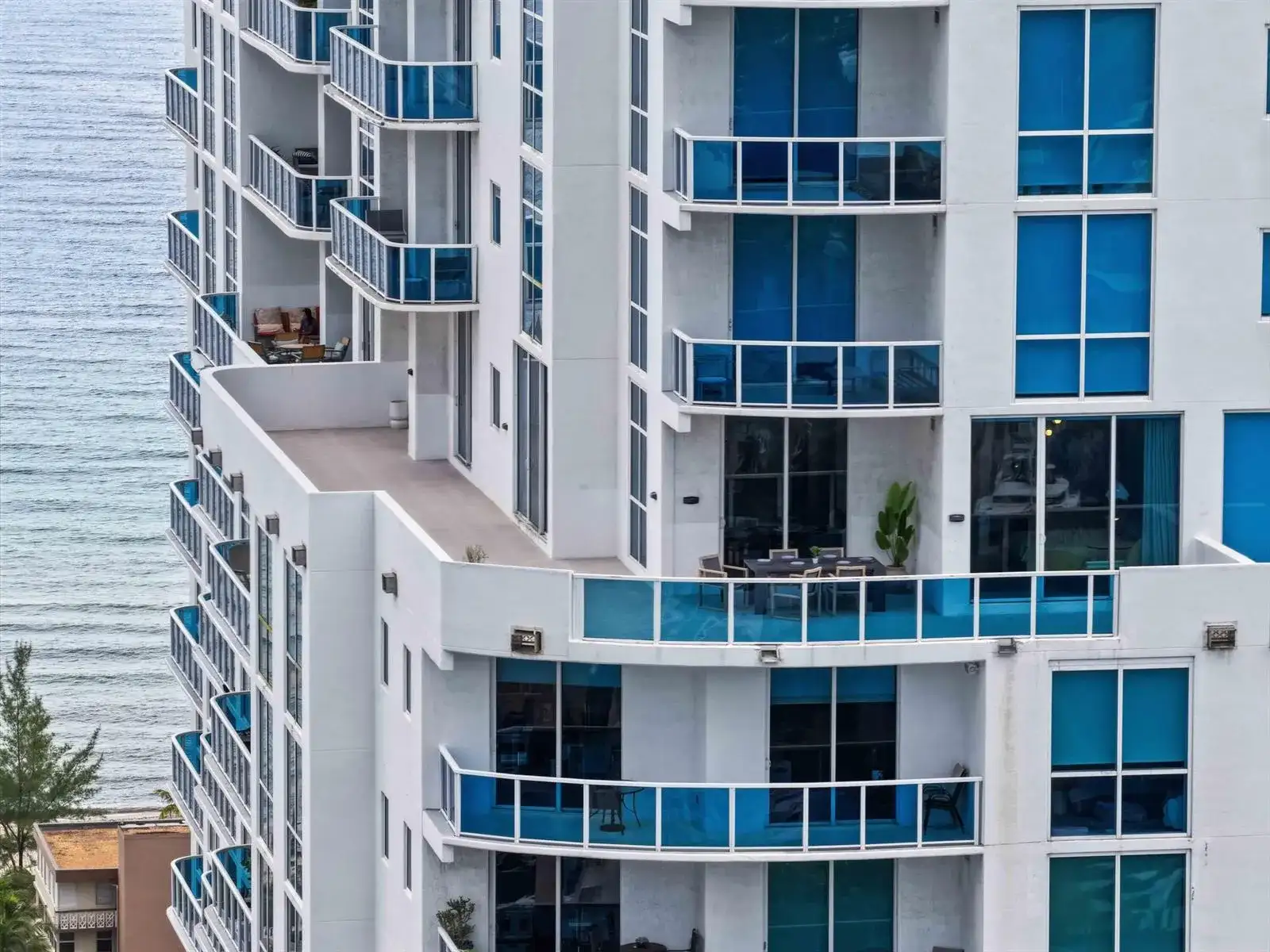 1945 S OCEAN Drive # 2408, Hallandale Beach FL 33009 photo 4