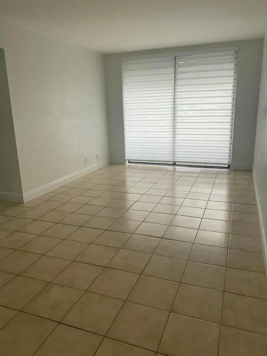 8185 NW 7TH Street # 103, Miami FL 33126 photo 3