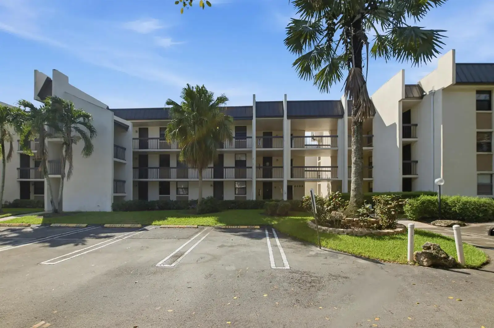 8409 Forest Hills Drive # 206, Coral Springs FL 33065 photo 2