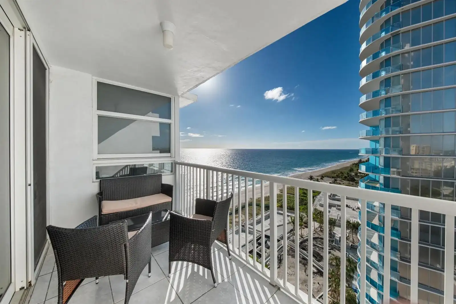 1370 S Ocean Boulevard # 1703, Pompano Beach FL 33062