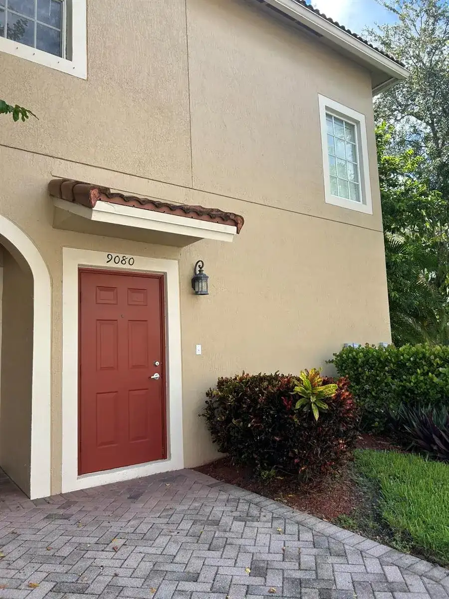 9080 Preston Place # 17204, Tamarac FL 33321 photo 2