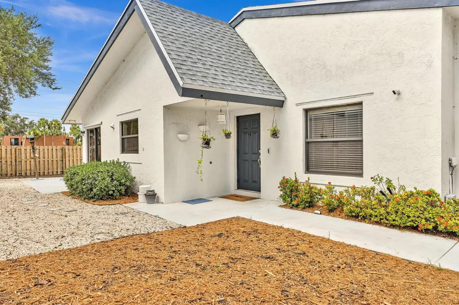 23 BAYTREE Circle, Boynton Beach FL 33436 photo 4