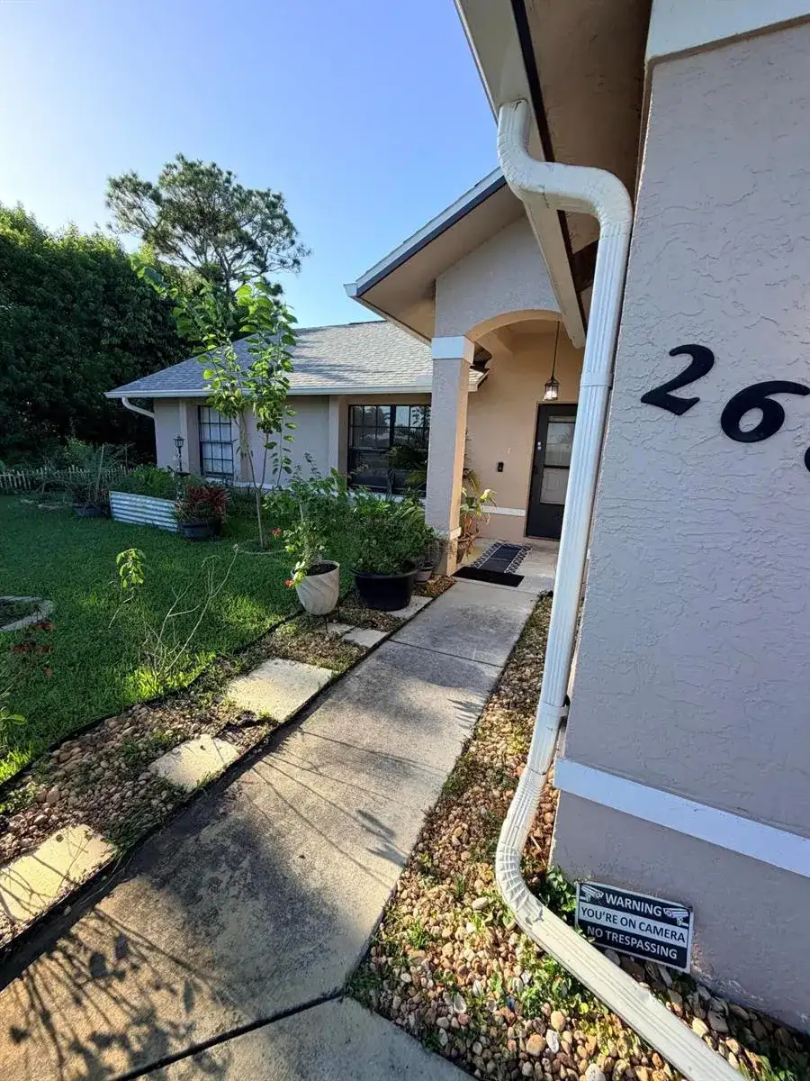2685 SE MARIPOSA Avenue, Port St. Lucie FL 34952 photo 3