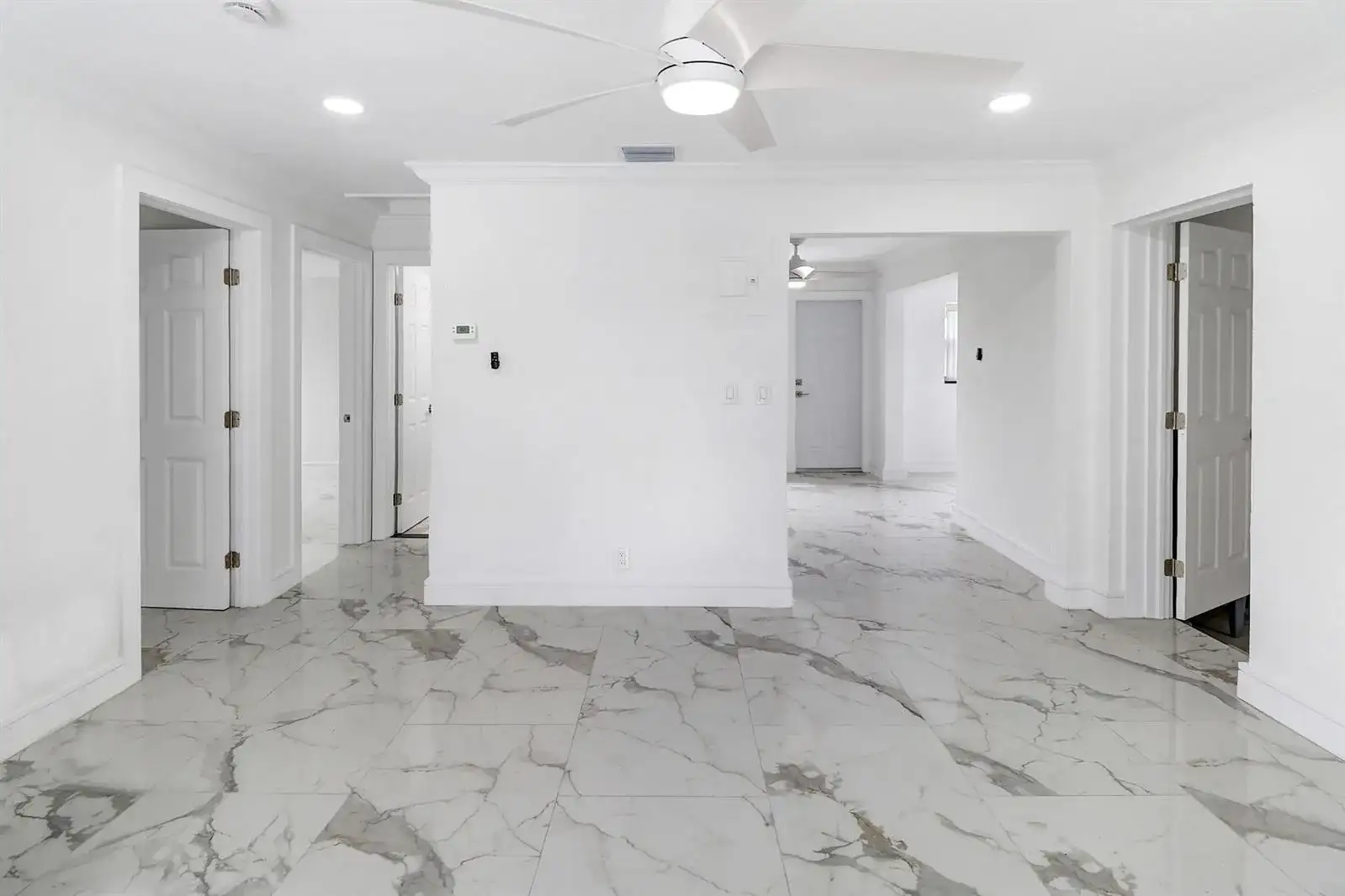 5209 N ANDREWS Avenue, Oakland Park FL 33309 photo 4