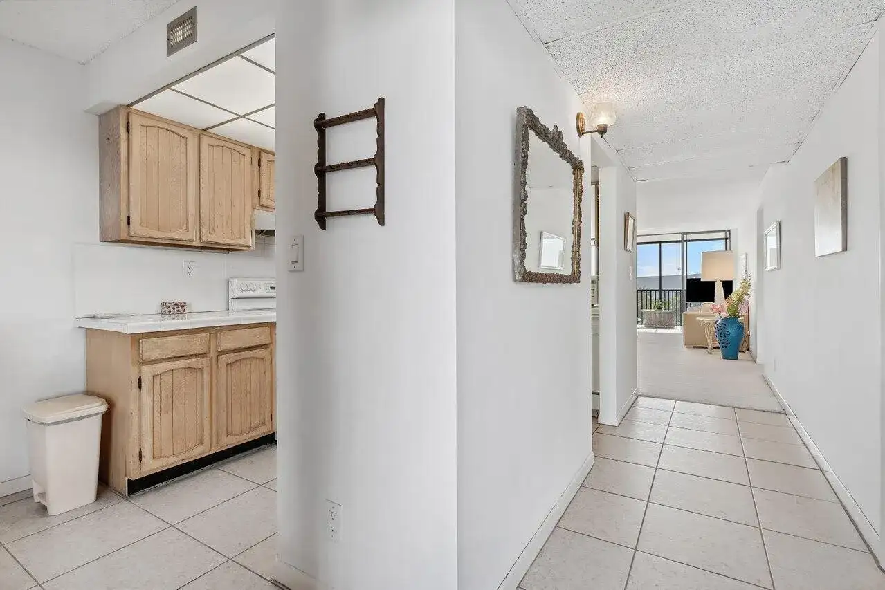 13 Royal Palm Way # 602, Boca Raton FL 33432 photo 4