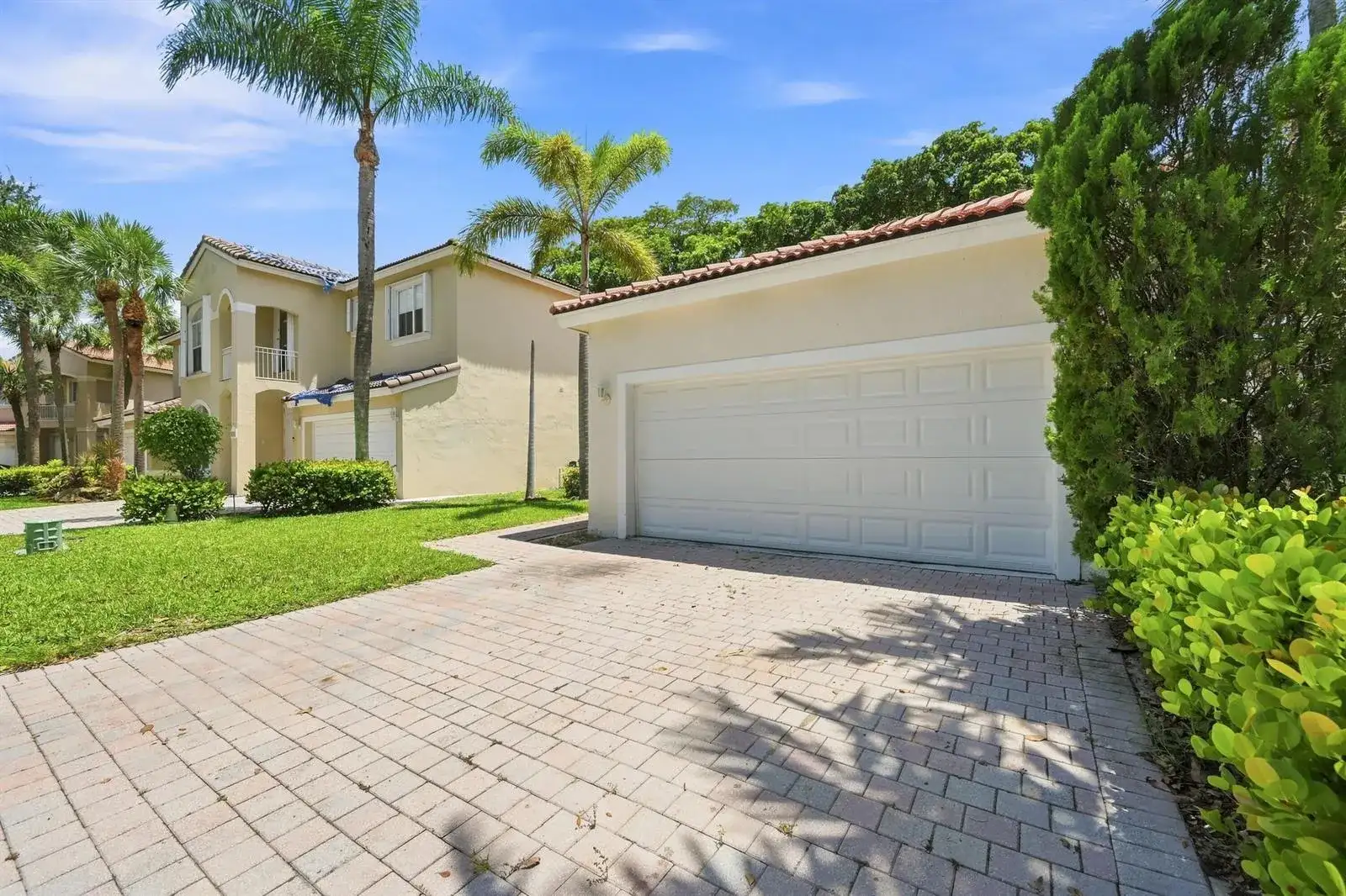 7778 NW 17th Place, Pembroke Pines FL 33024 photo 3