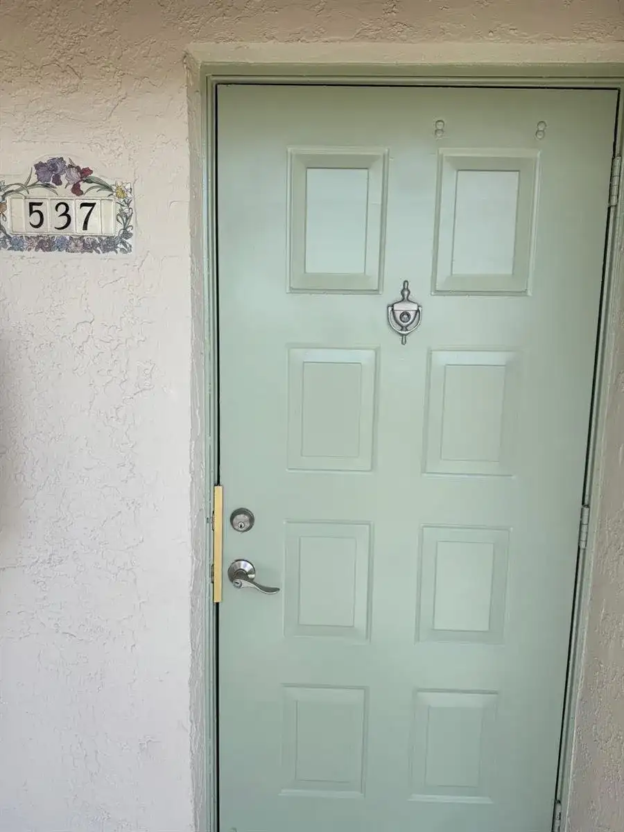 2351 NE 14th Street Causeway # 537, Pompano Beach FL 33062 photo 2