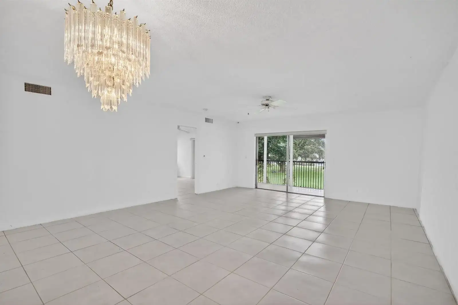 250 S Hollybrook Terrace # 208, Pembroke Pines FL 33025 photo 4