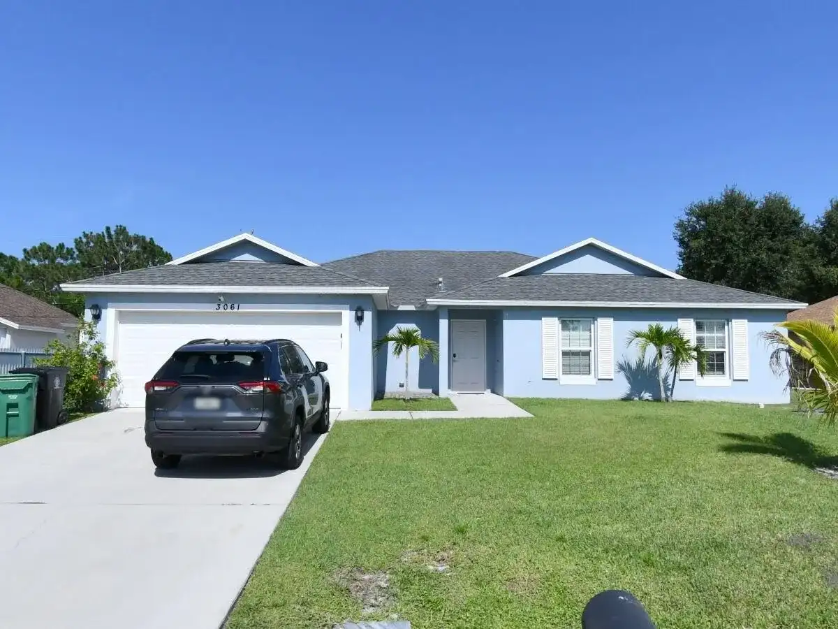 3061 SW BRIGGS Street, Port St. Lucie FL 34953