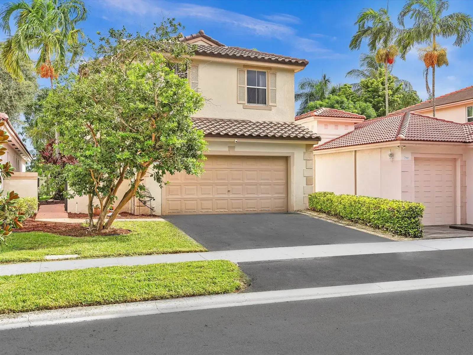 7549 NW 3rd Court, Plantation FL 33317 photo 2