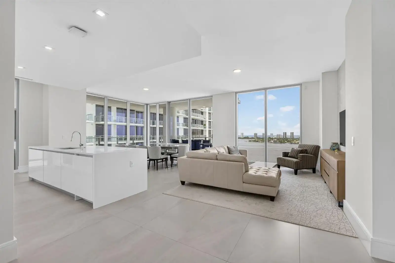 220 Lake Shore Drive # 1702, Lake Park FL 33403 photo 4