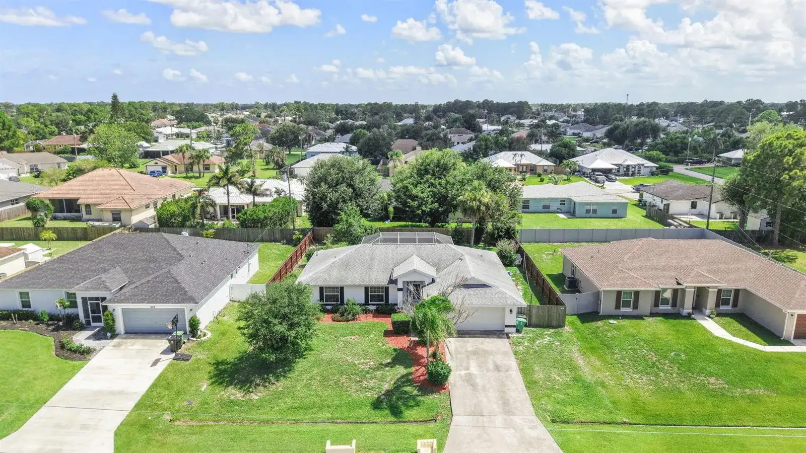 1632 SW ALVATON Avenue, Port St. Lucie FL 34953 photo 2
