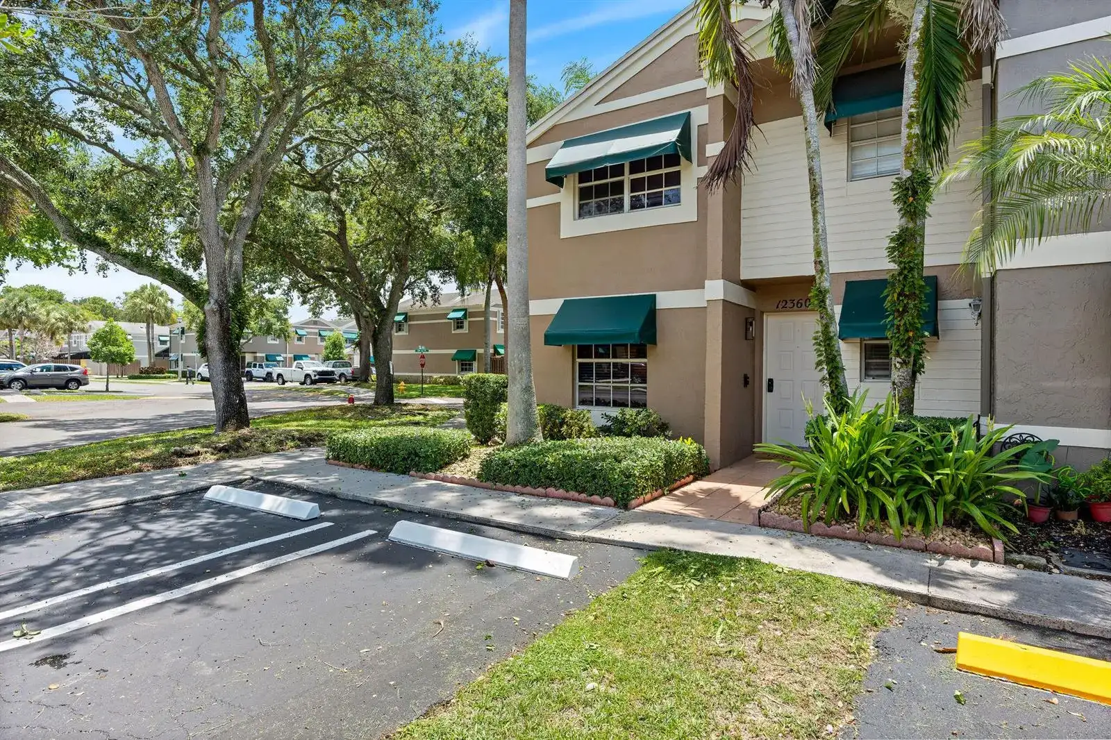 12360 SW 52ND Court, Cooper City FL 33330 photo 3