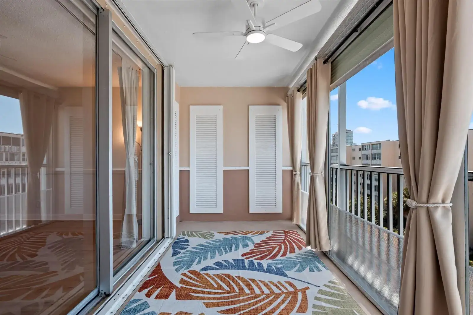 620 NE 12th Avenue # 602, Hallandale Beach FL 33009 photo 2