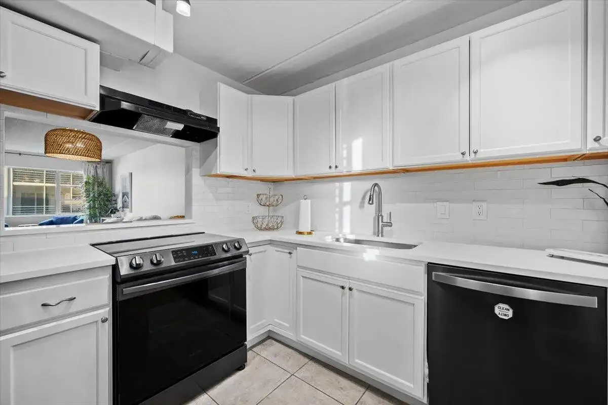 4500 N Flagler Drive # D16, West Palm Beach FL 33407 photo 4