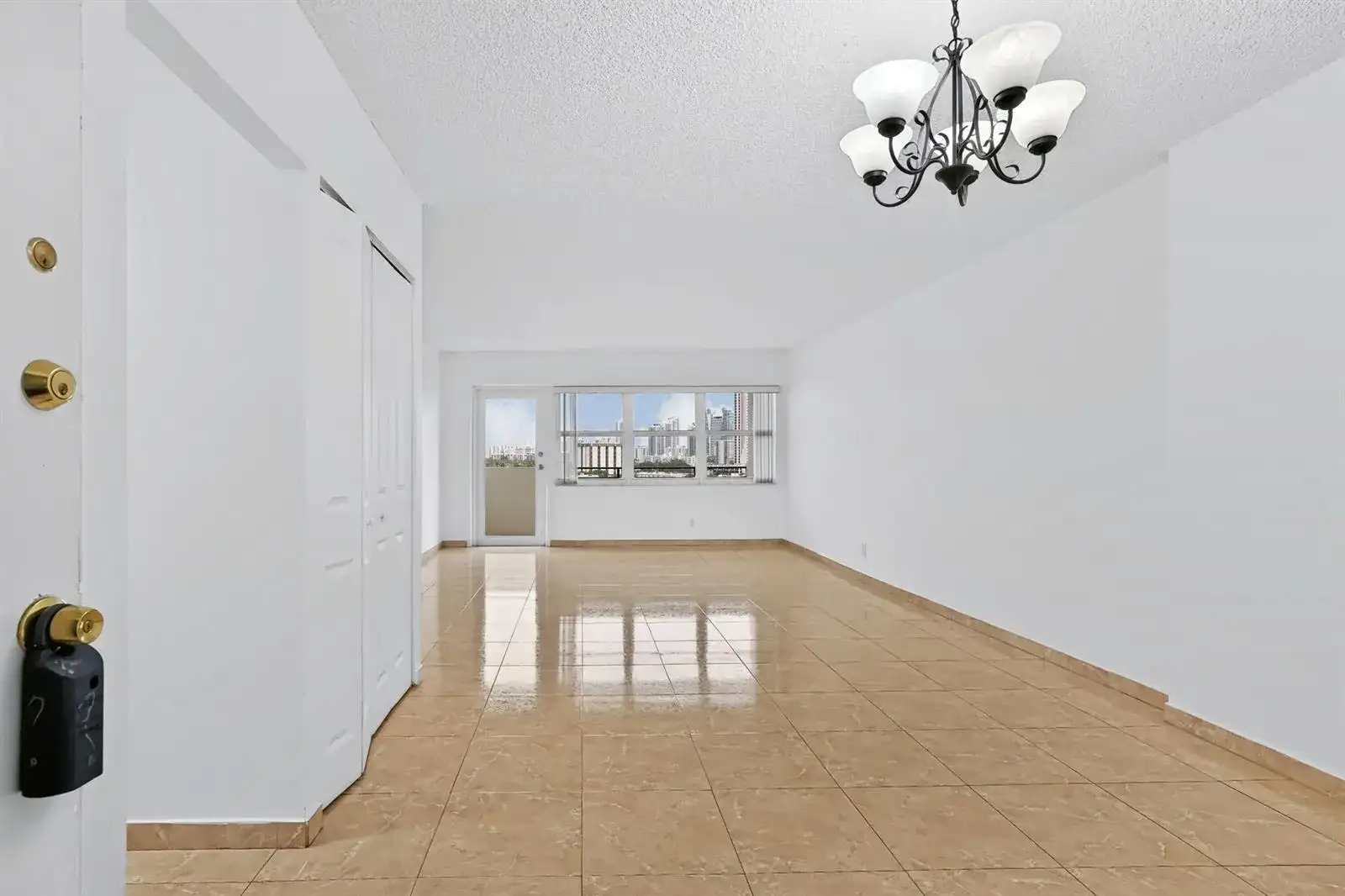 401 Golden Isles Drive # 1014, Hallandale Beach FL 33009 photo 2