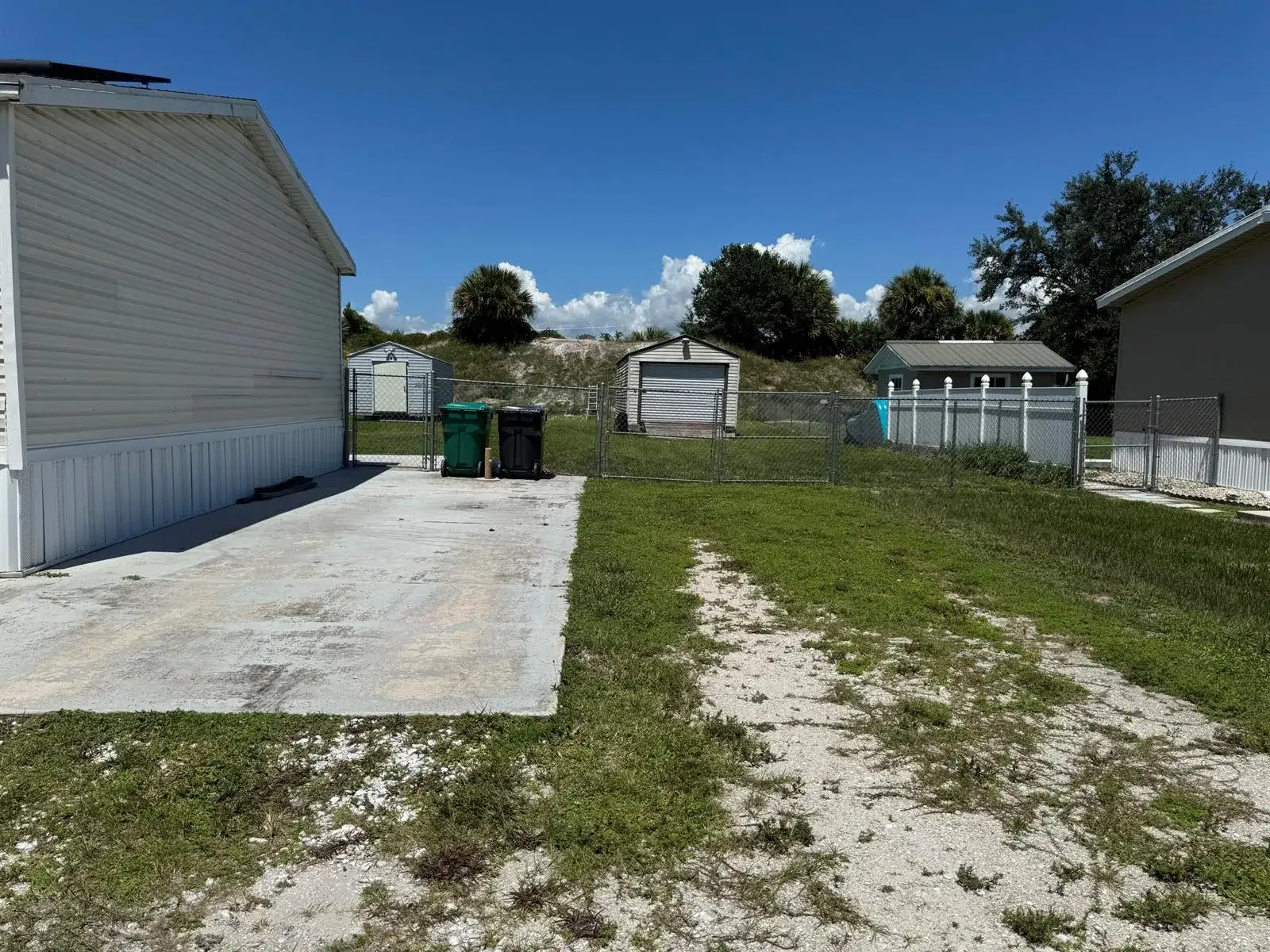 8115 SE 57th Drive, Okeechobee FL 34974 photo 2