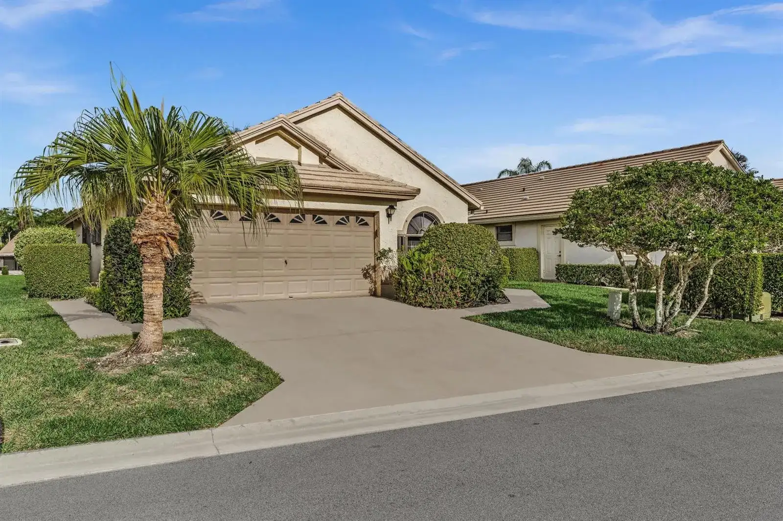 4787 Brighton Lakes Boulevard, Boynton Beach FL 33436 photo 2