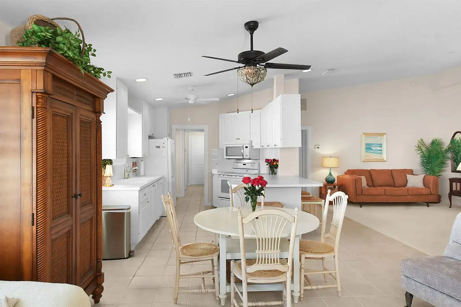 8016 SE Peppercorn Court, Hobe Sound FL 33455 photo 3