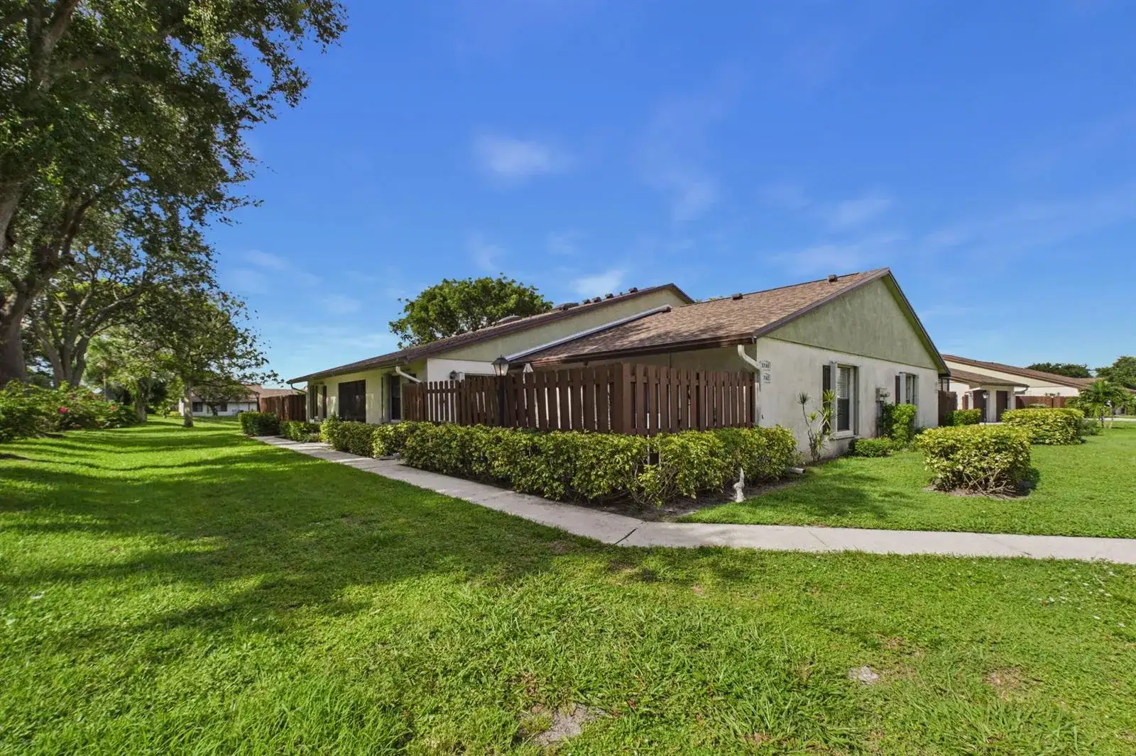 3760 Coco Loba Lane, Boynton Beach FL 33436 photo 2