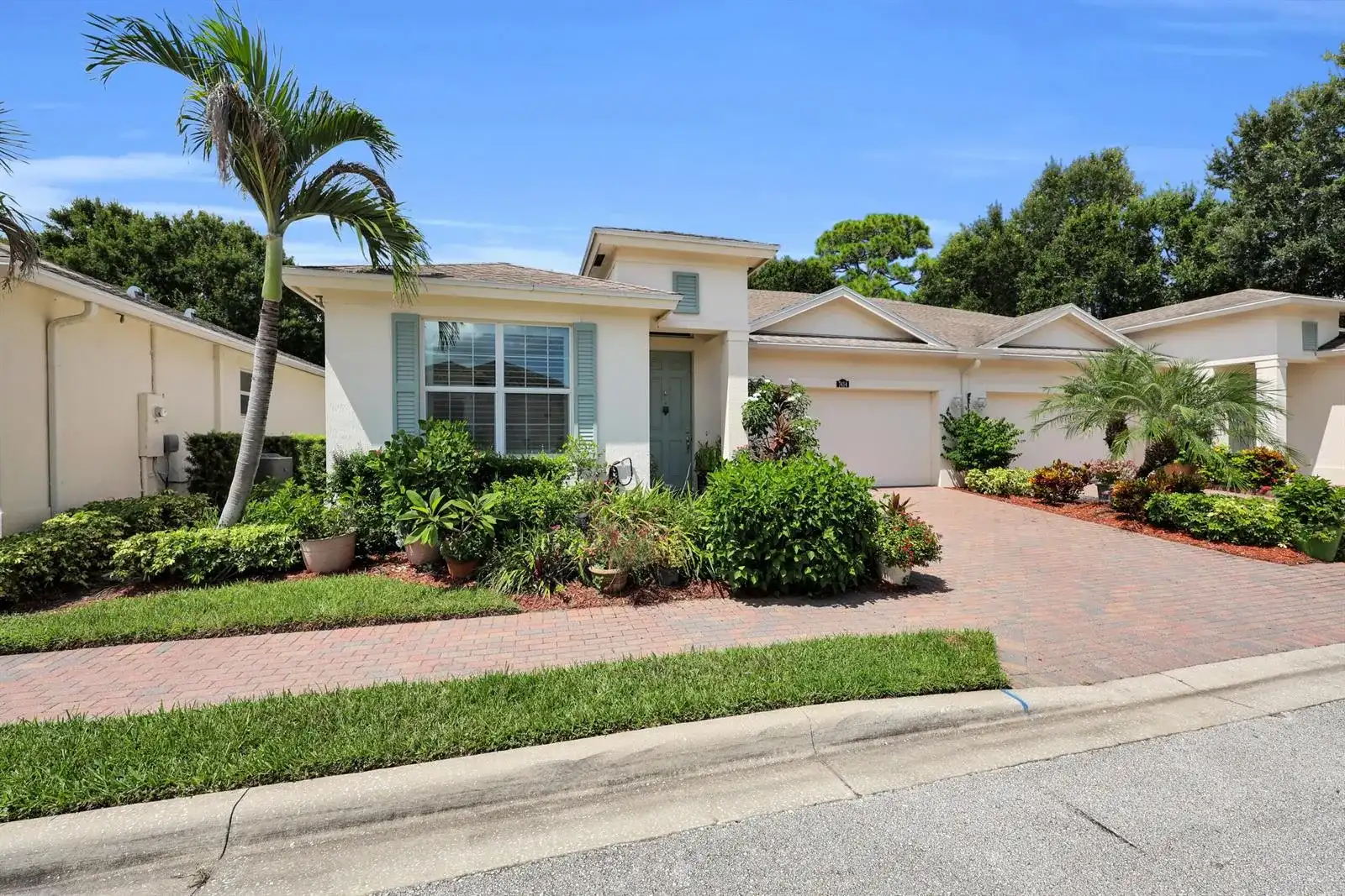 7414 OAKRIDGE Place, Vero Beach FL 32966