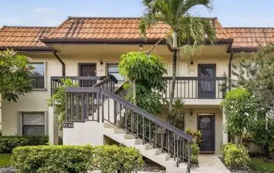 7142 GOLF COLONY Court # 102, Lake Worth FL 33467