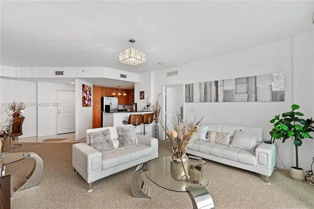 7900 HARBOR ISLAND Drive # 1517, North Bay Village FL 33141 photo 2