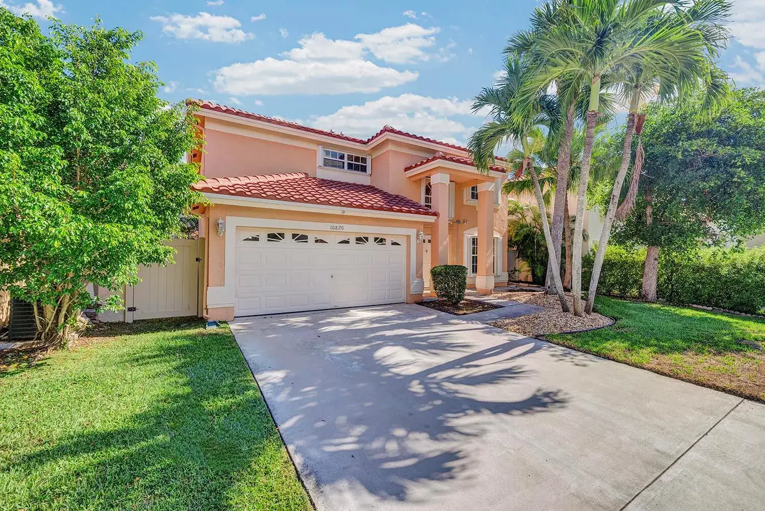 10820 BUTTONWOOD LAKE Drive, Boca Raton FL 33498 photo 2