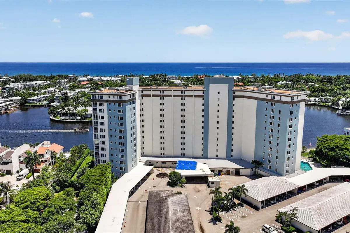 555 SE 6TH Avenue # 4F, Delray Beach FL 33483