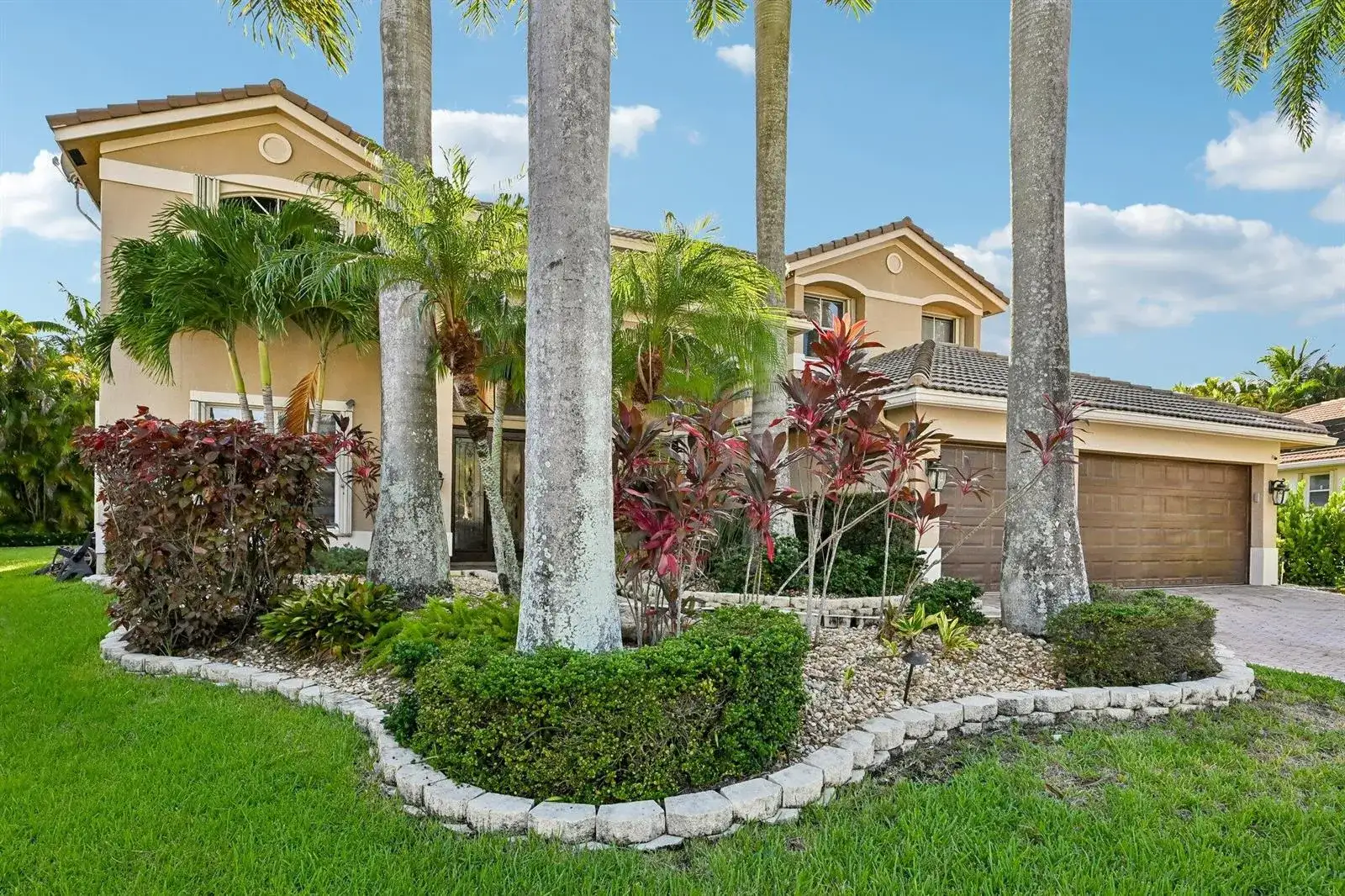 1664 VICTORIA POINTE Lane, Weston FL 33327 photo 3