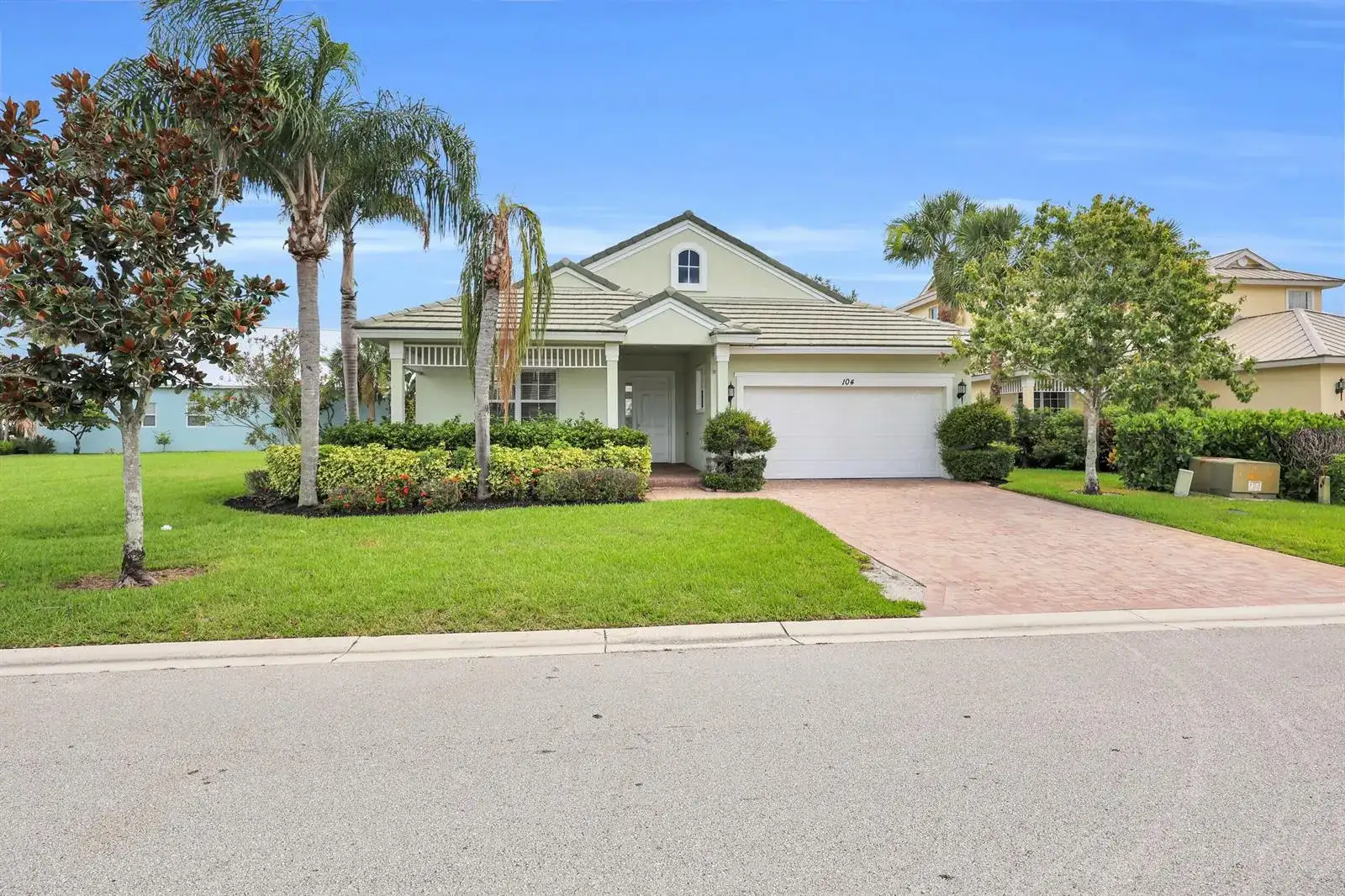 104 NW Willow Grove Avenue, Port St. Lucie FL 34986 photo 2