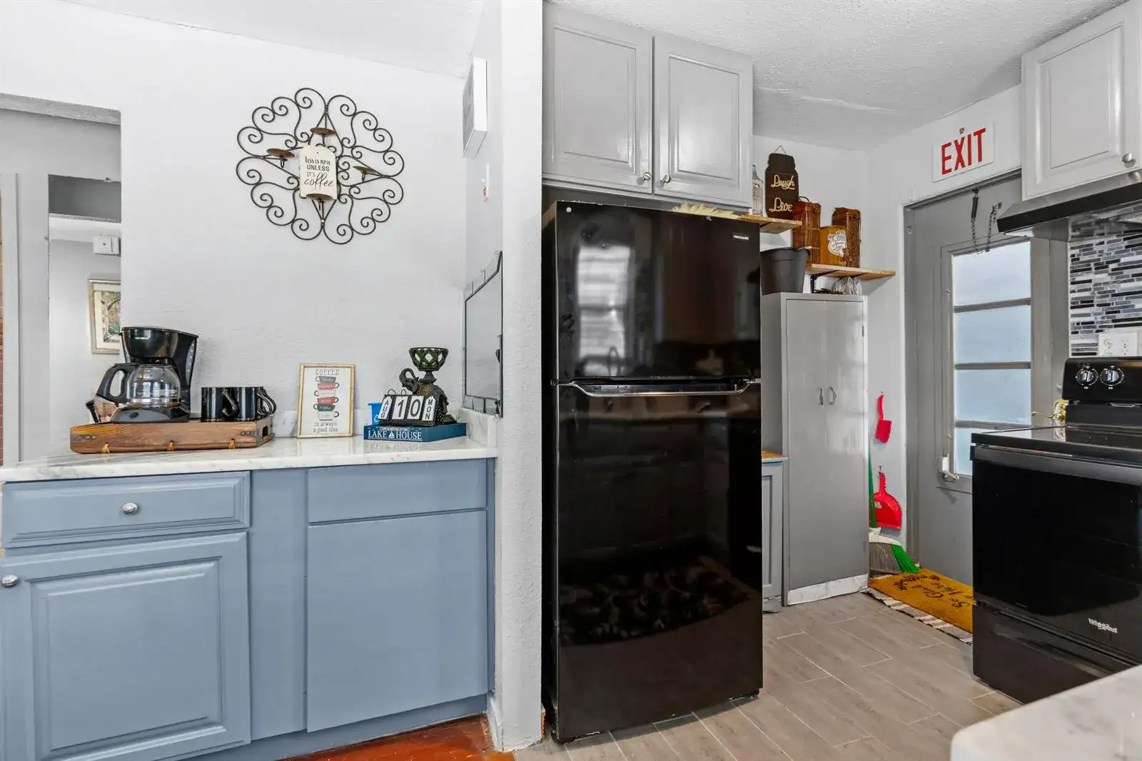 711 Cedar Place, Fort Pierce FL 34950 photo 4