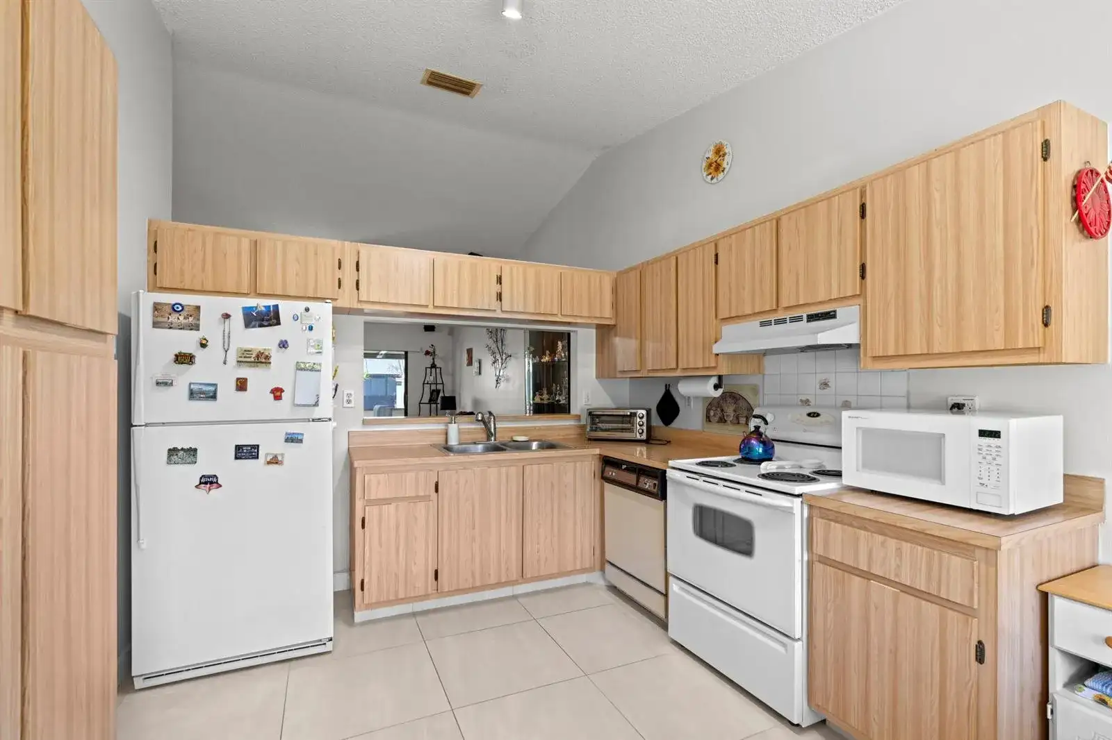 9 Danby Place, Boynton Beach FL 33426 photo 4